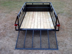 Single Axle Utility Trailer w/Hi-Sides