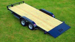 3.5-ton car hauler trailer in Wisconsin with tilt bed